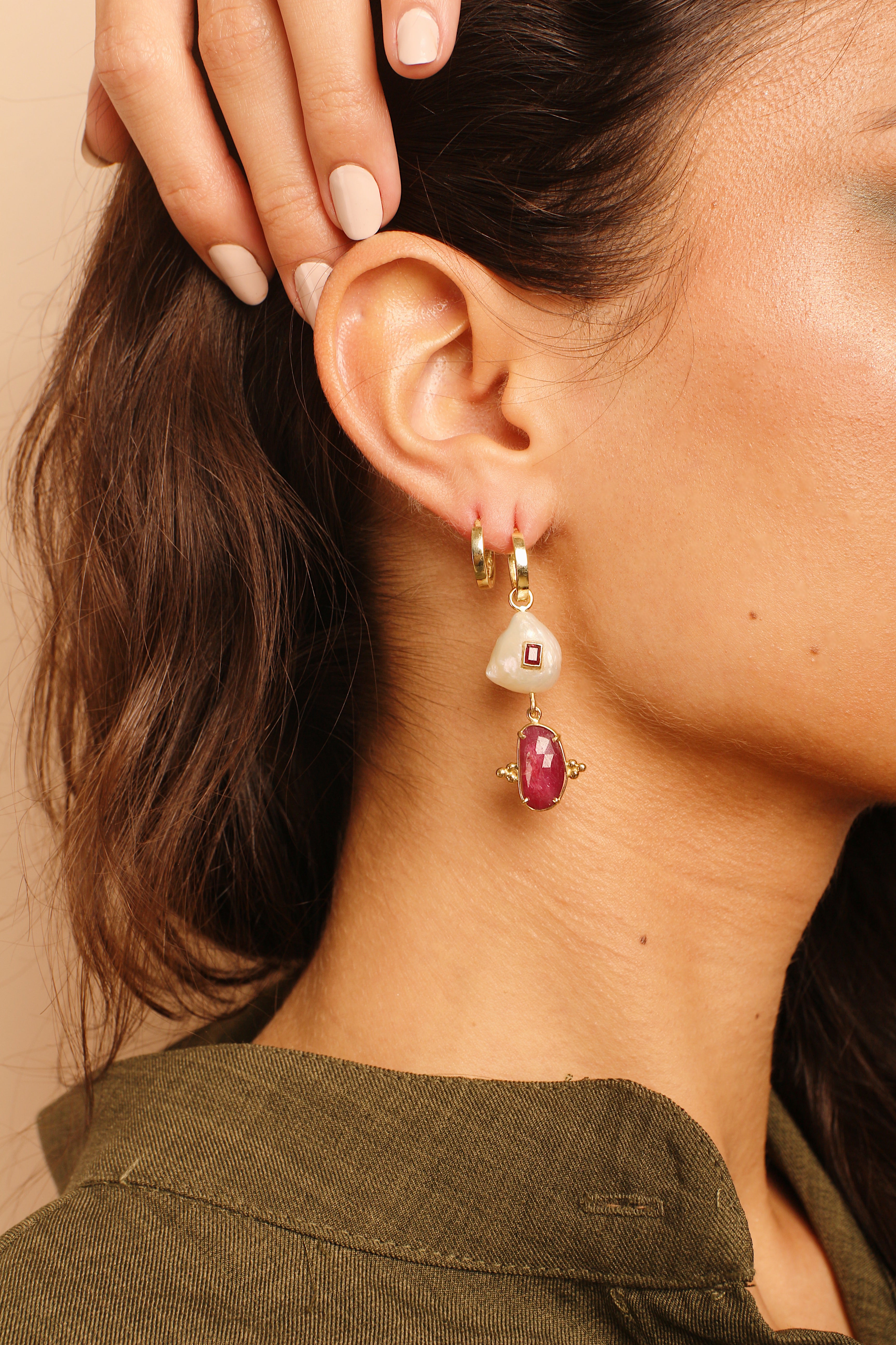 Pomegranate Rose cut Sapphire Pearl & Ruby